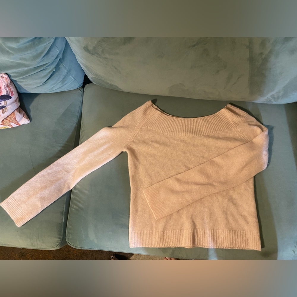 Reformation cashmere sweater